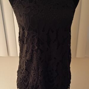 Chic Black Lace Sleeveless Blouse